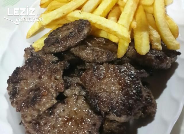 Sarımsaklı Izgara Köfte